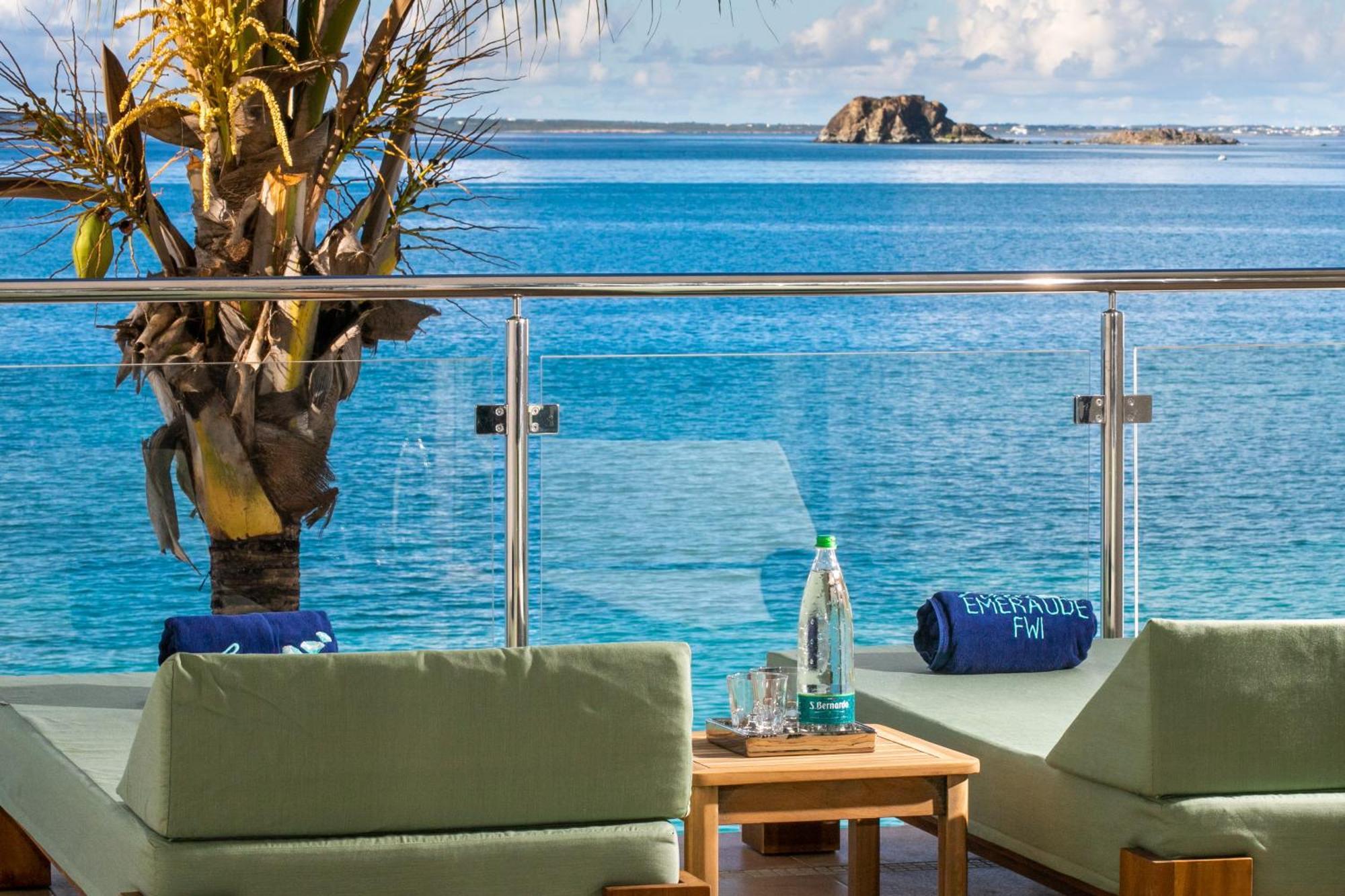 Bleu Emeraude Hotel グランカーズ エクステリア 写真
